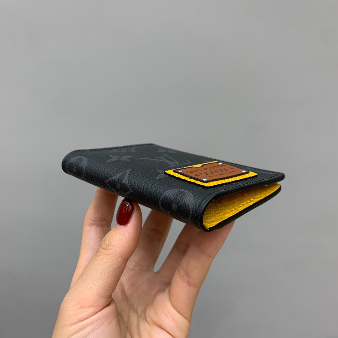 루이비통 포켓 오거나이저 카드지갑(한정판)