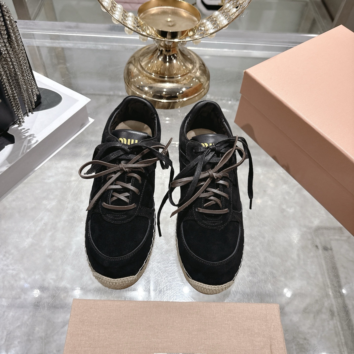 미우미우 26 신상 스니커즈