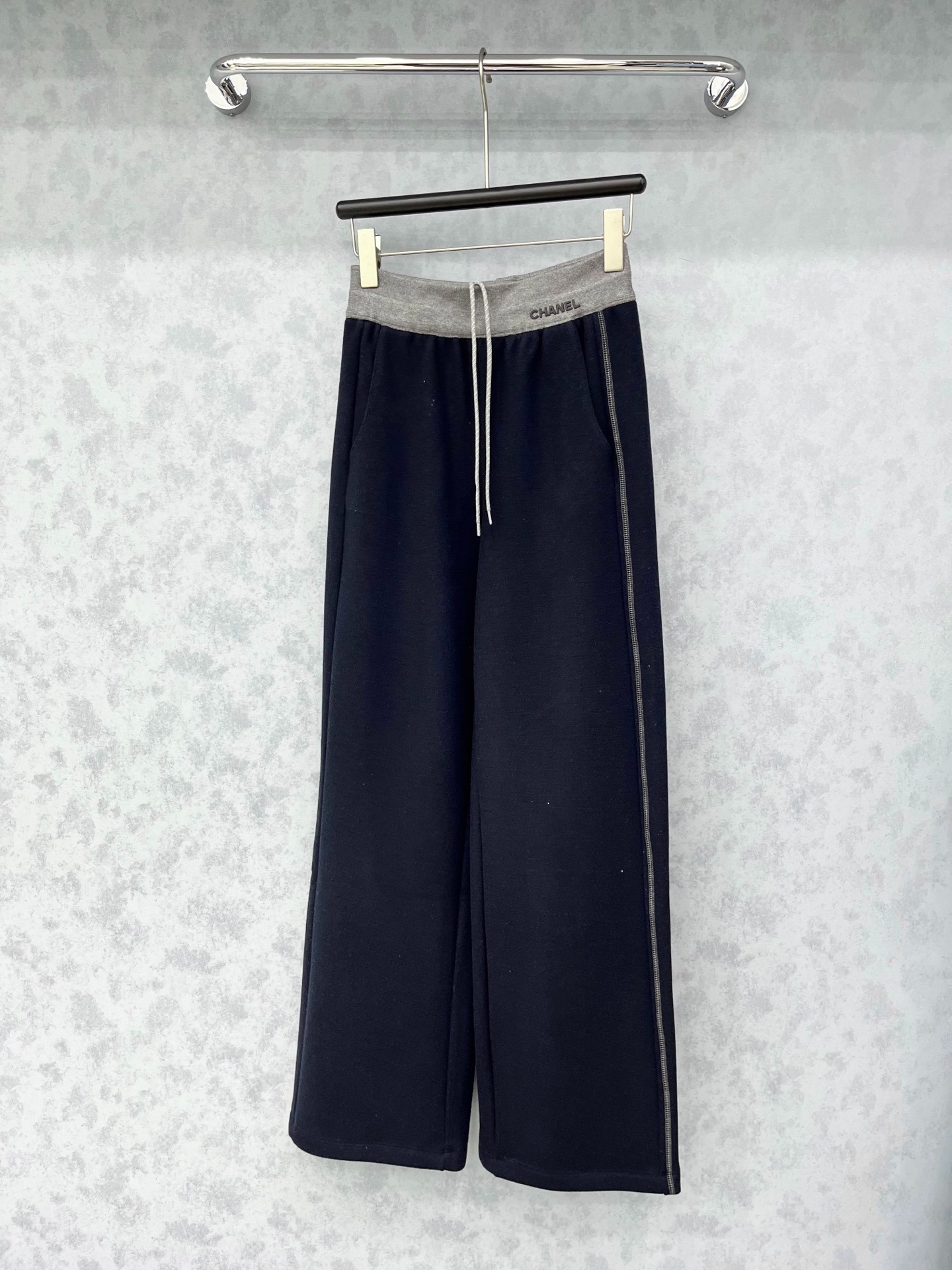 샤넬 신상 캐주얼 바지