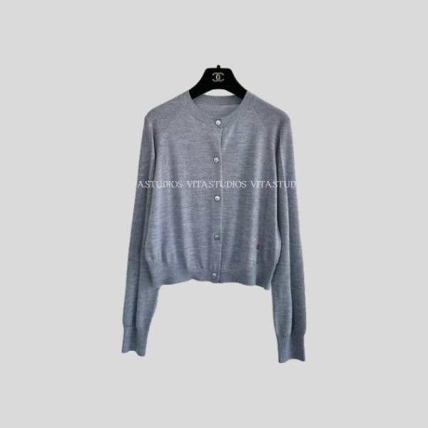 샤넬 크루넥 버튼업 가디건