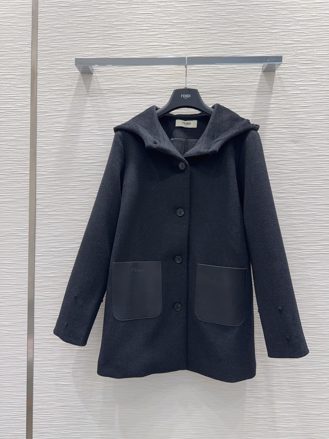 펜디 25 FW 신상 아우터