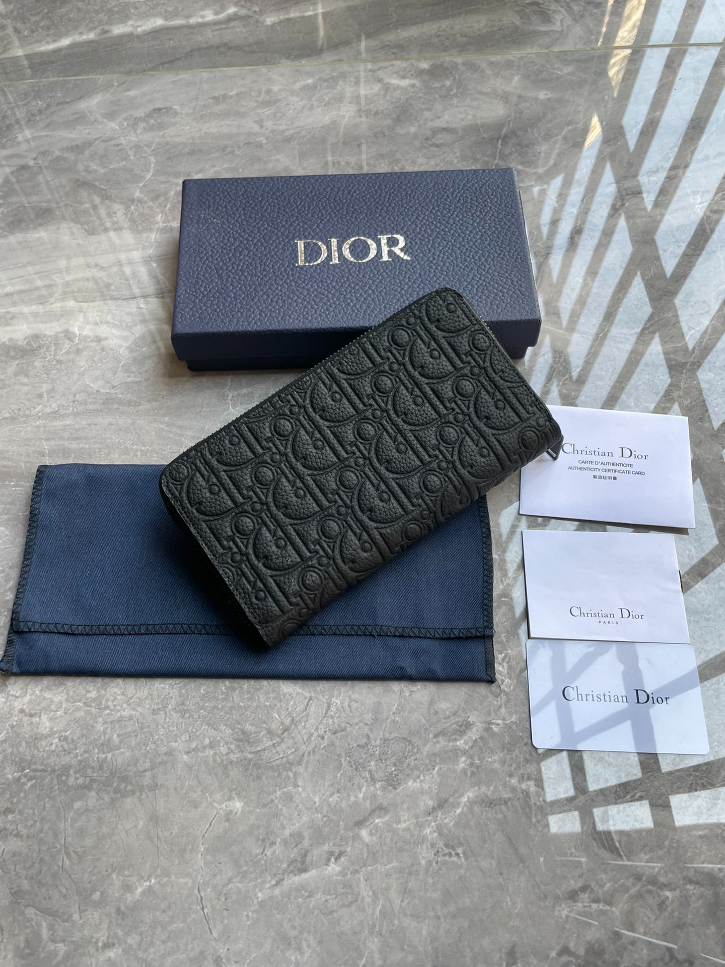 디올 장지갑