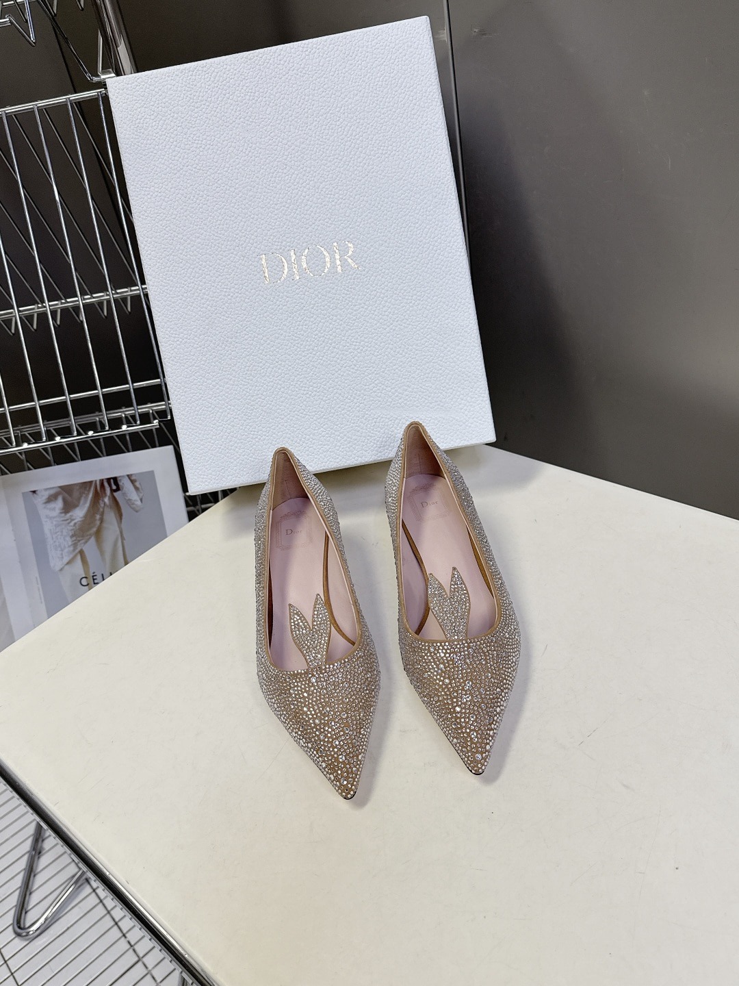 디올 26 봄여름 신상 펌프스 힐