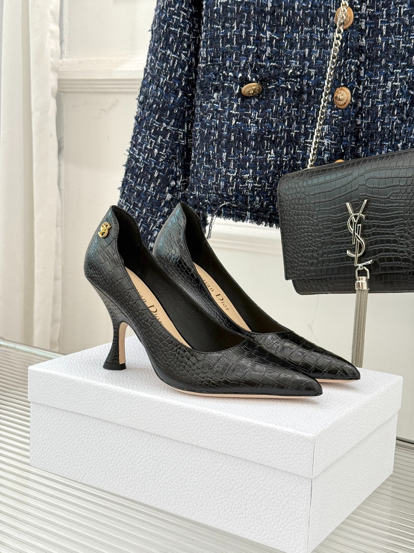 디올 신상 심플 스틸레토 힐