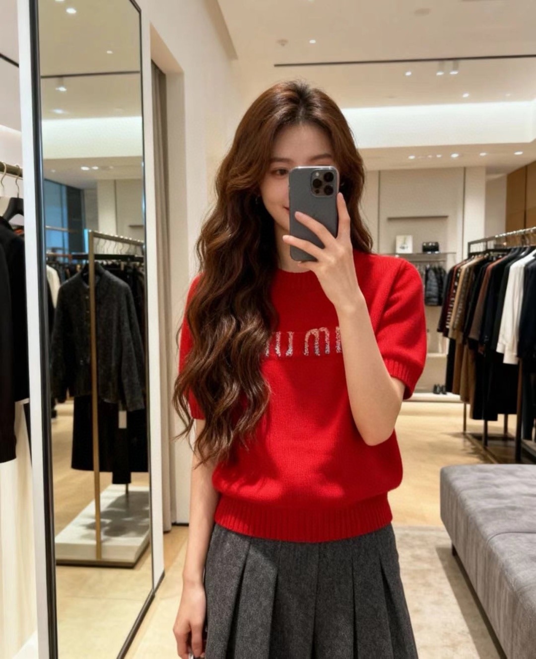 미우미우 26 신상 레드 니트 반팔