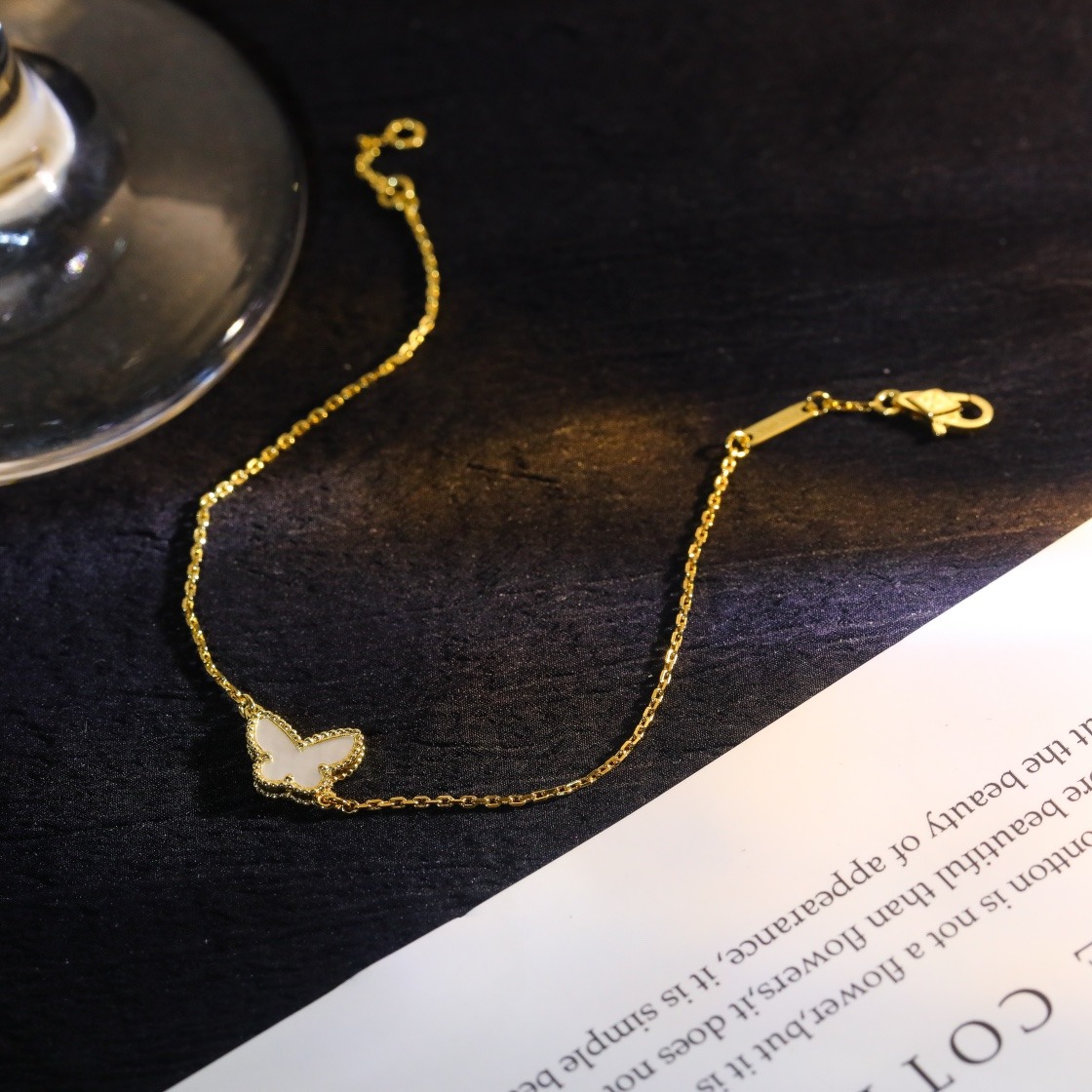 반클리프 버터플라이 브레이슬릿