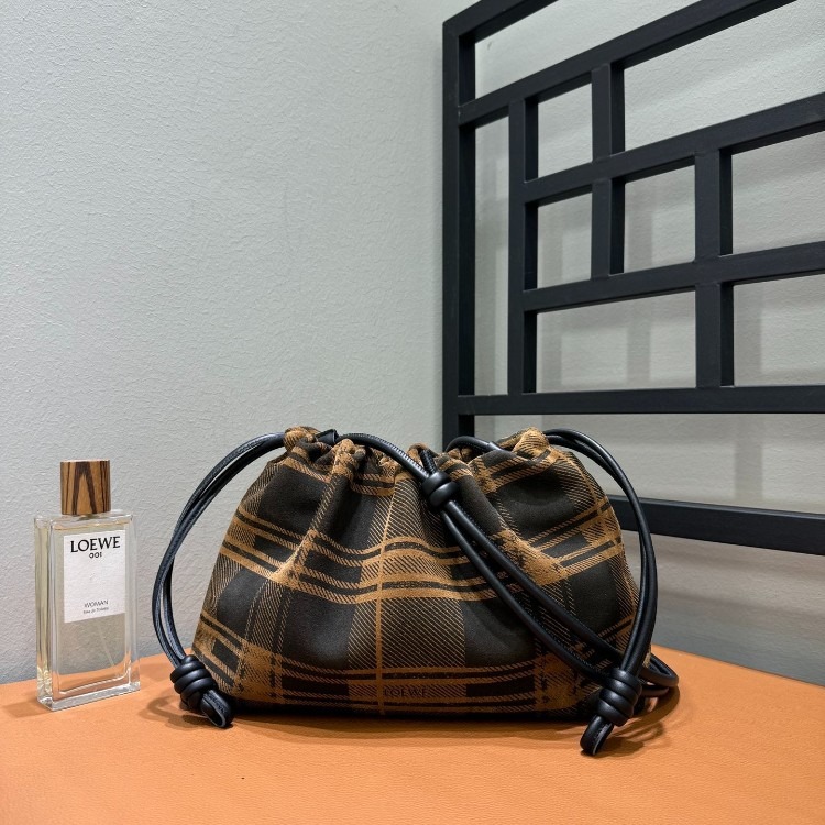 LOEWE 플라멩고 펄스