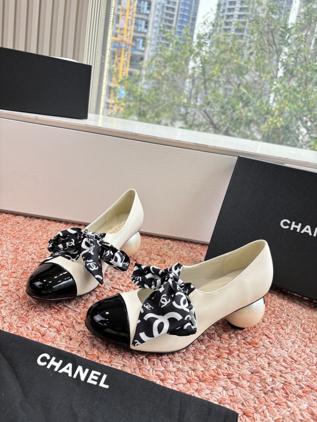 샤넬 26 신상 메리제인 리본 단화