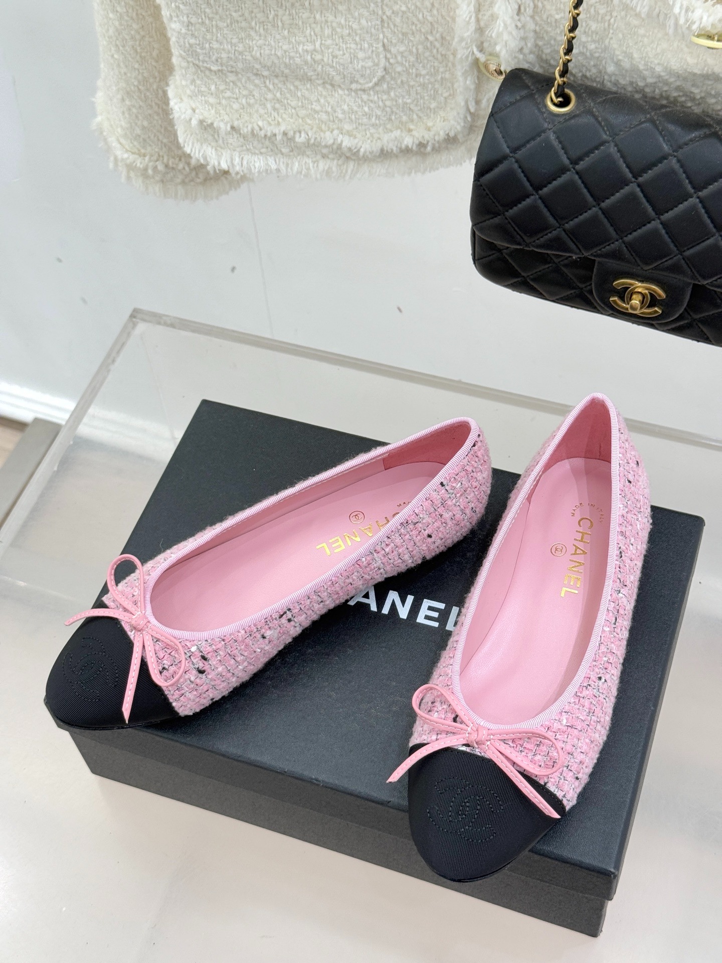 샤넬 플랫 발레 슈즈