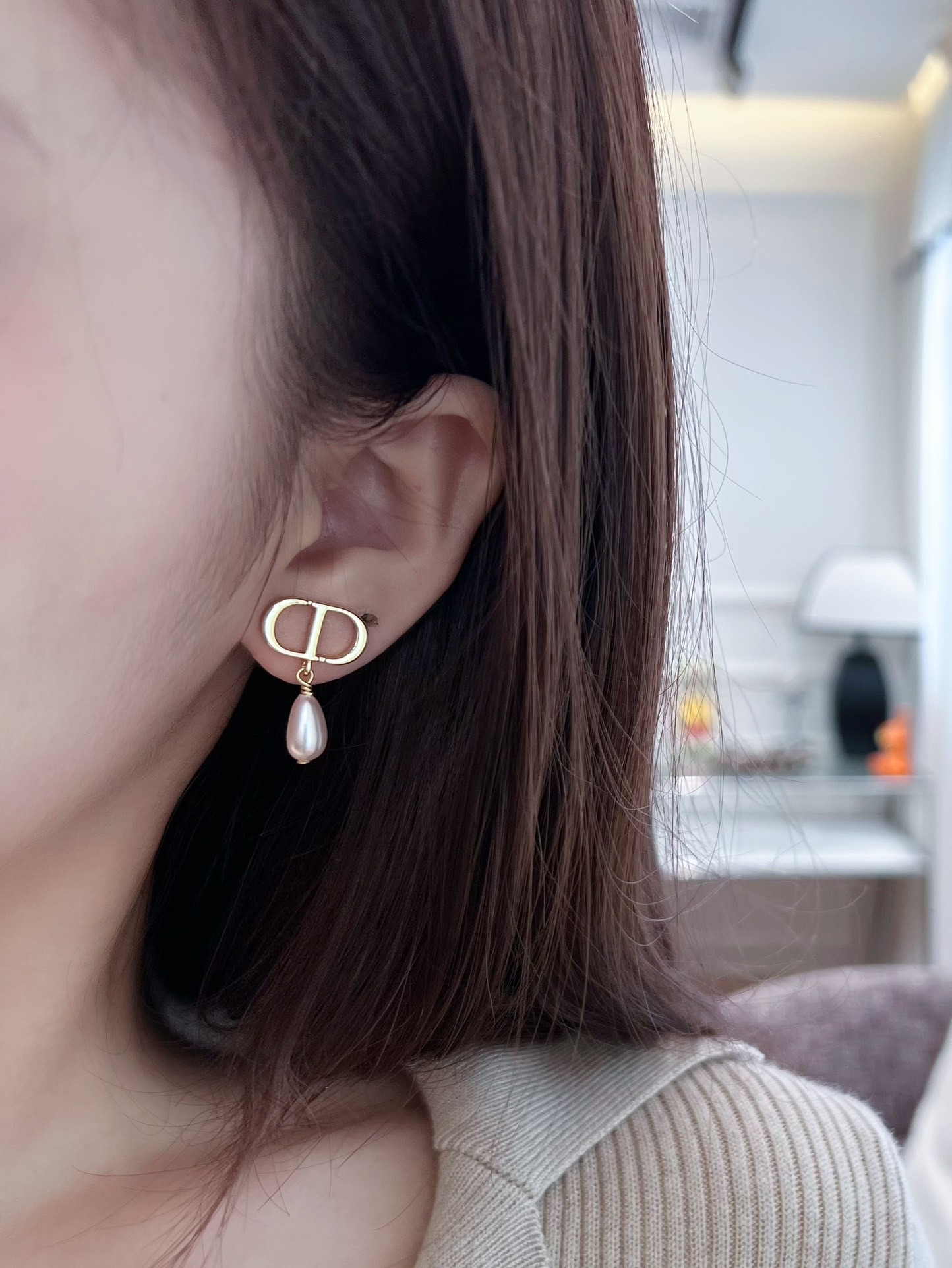 디올올 CD 핑크 진주 귀걸이