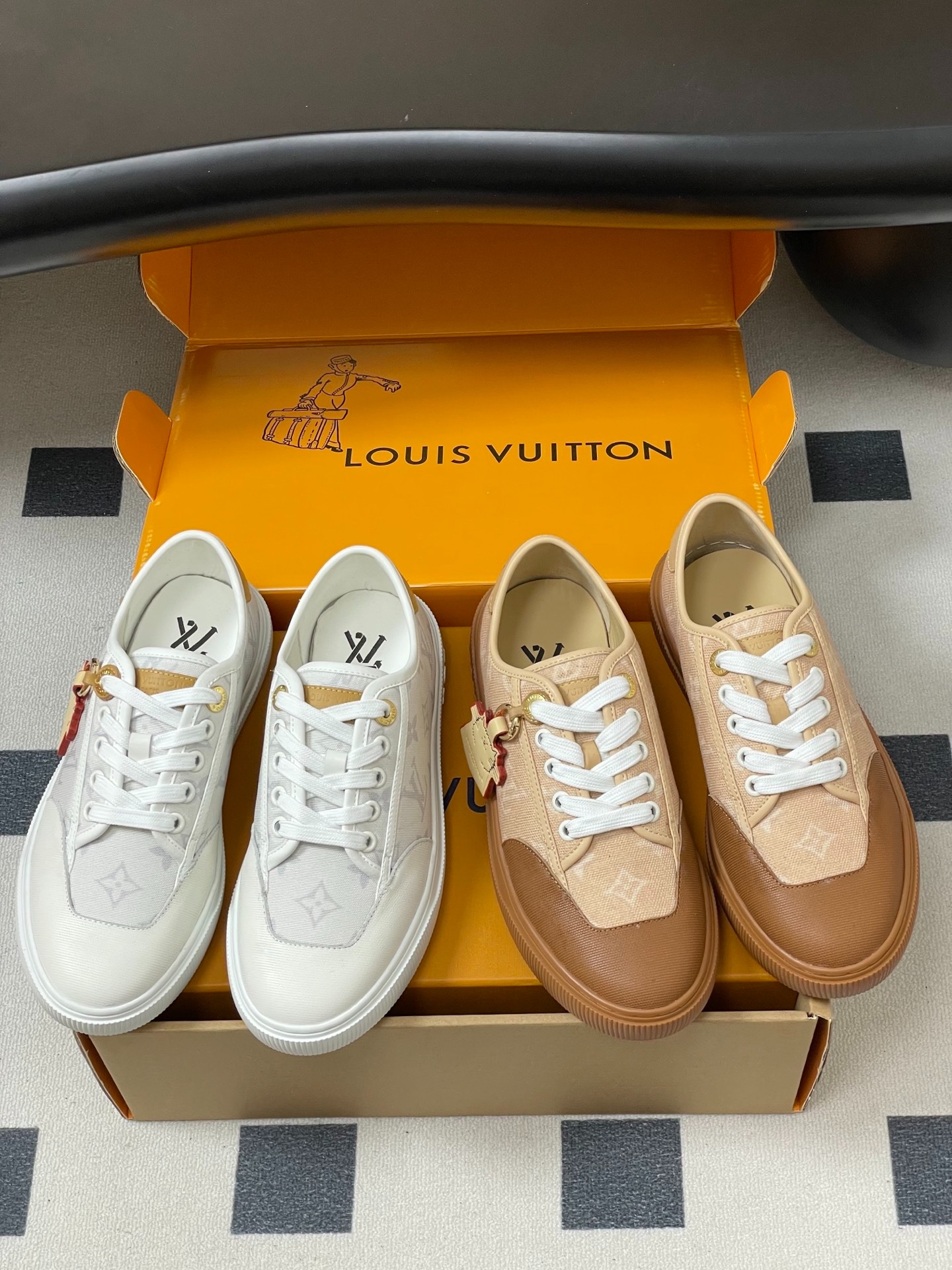 루이비통 L&G 콜라보 봄신상 캐주얼화