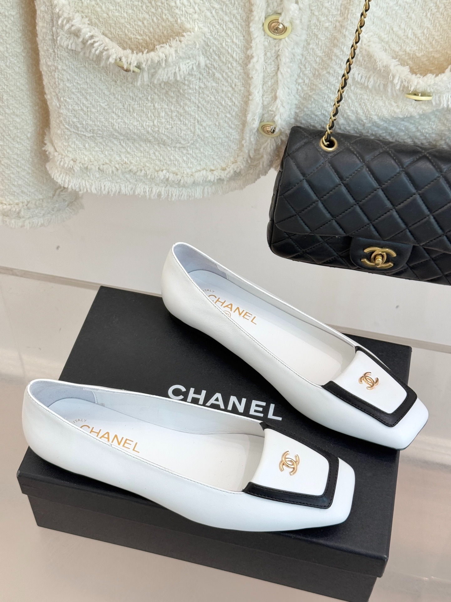 샤넬 25K 신상 플랫 단화