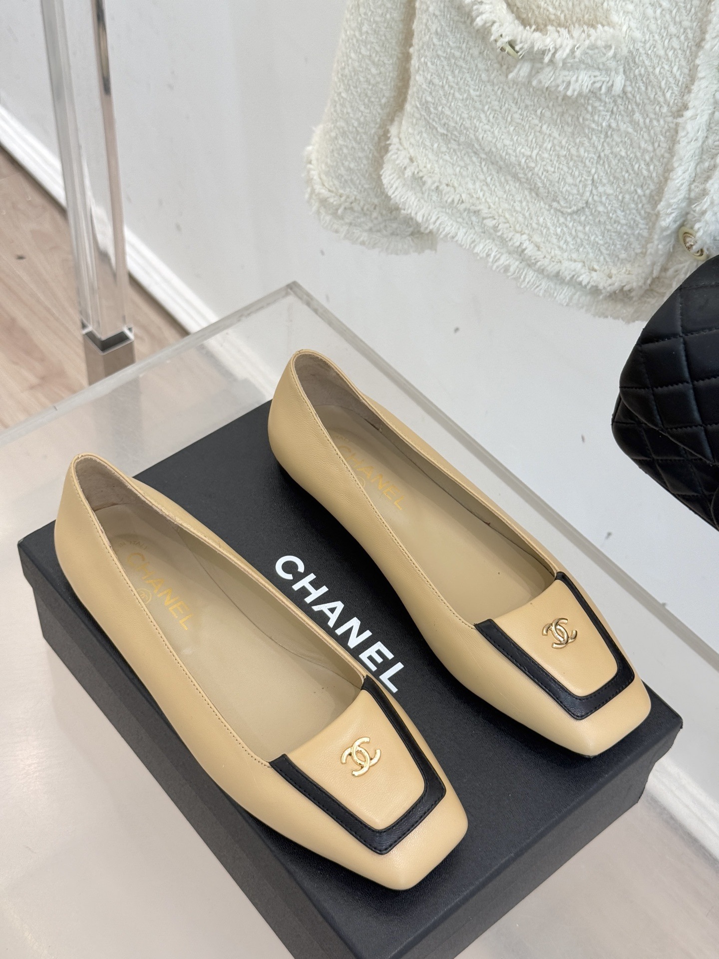 샤넬 25K 신상 플랫 단화
