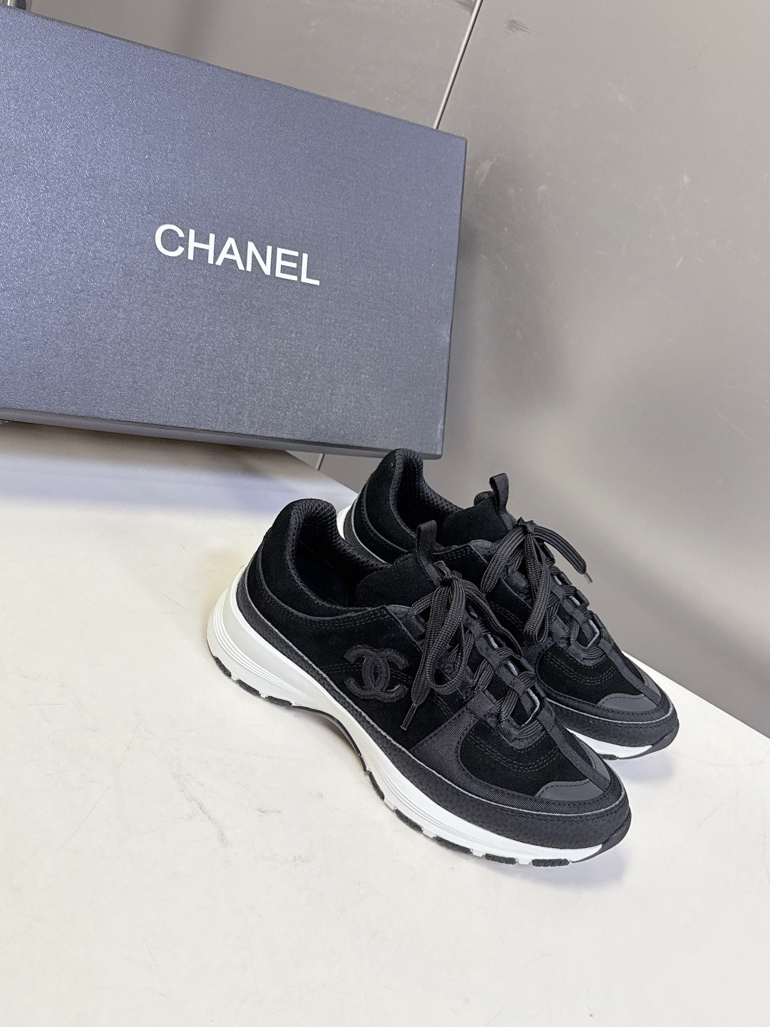 샤넬 신상 더블C 스니커즈 운동화