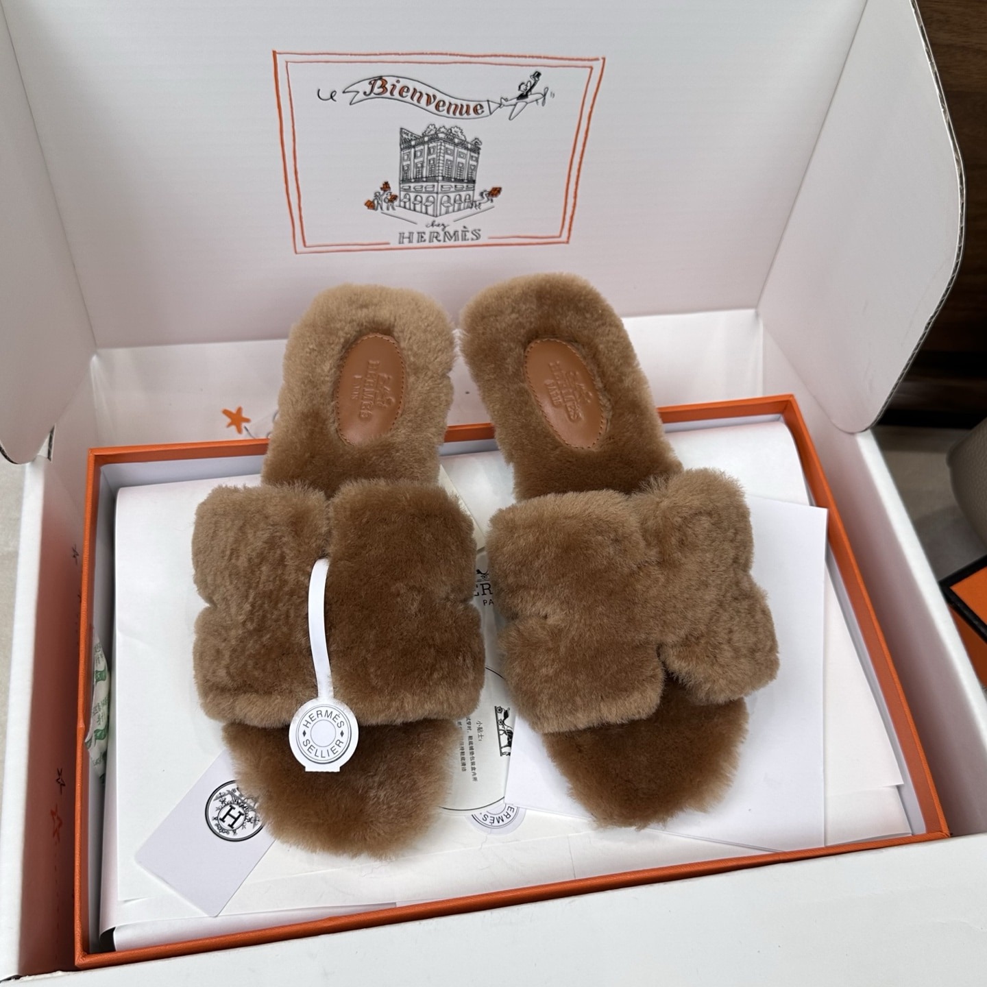 에르메스 오란 울 샌들