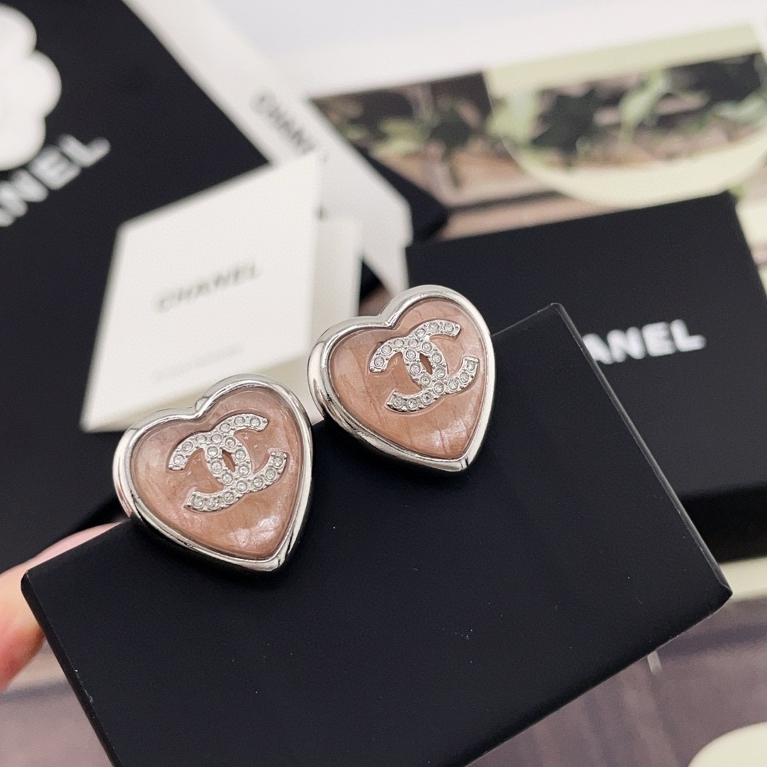 샤넬 하트 이어링