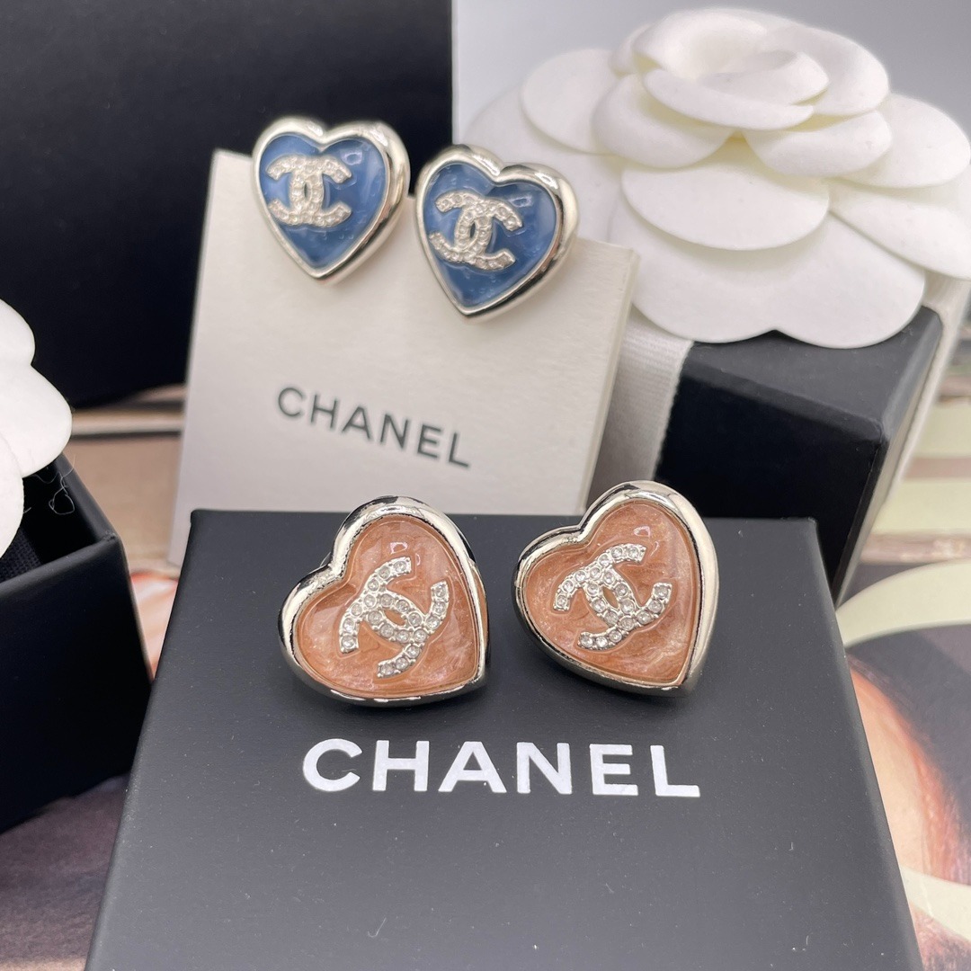 샤넬 하트 이어링