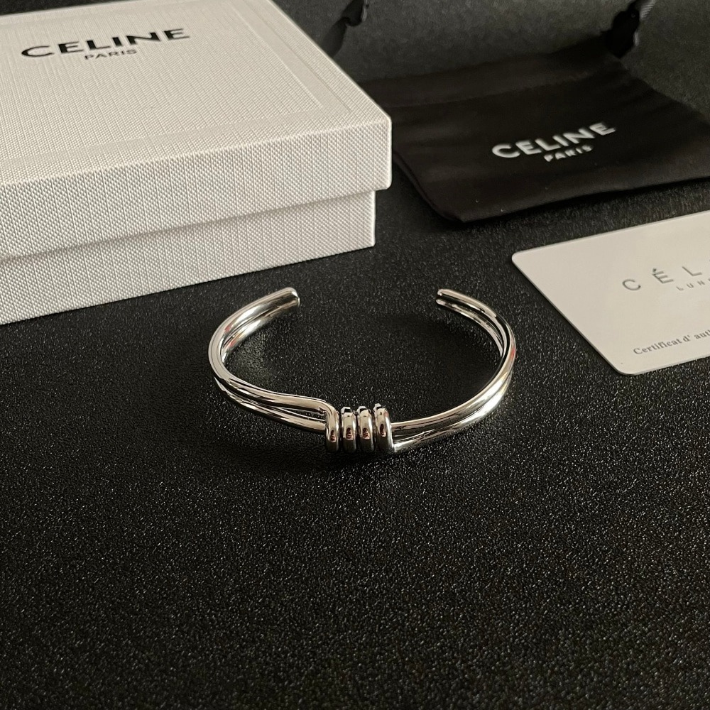 셀린느 노트 브레이슬릿 팔찌