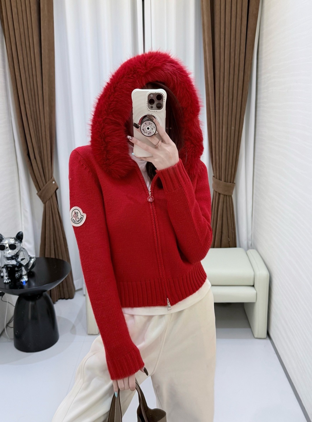 몽클레어 신상 퍼 탈부착 니트 후드 점퍼