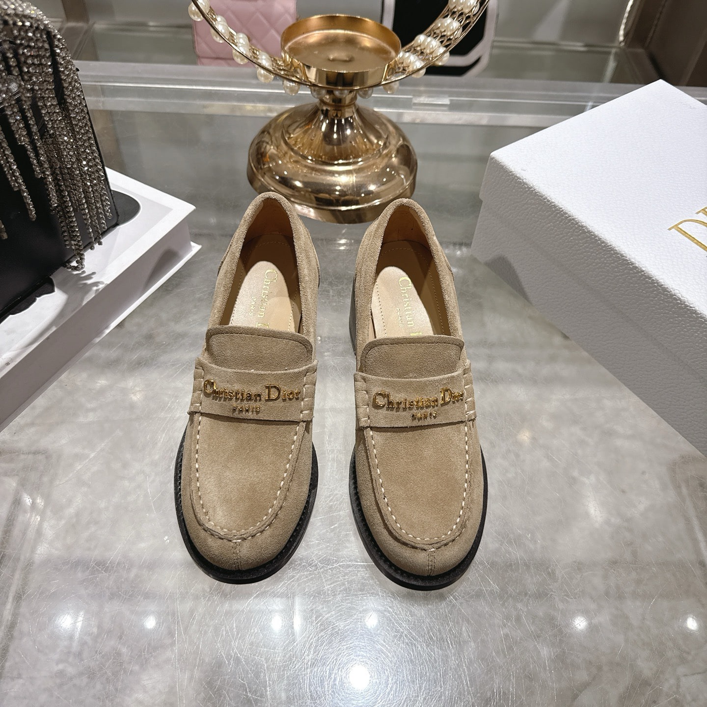 디올 26 D-Boy 로퍼