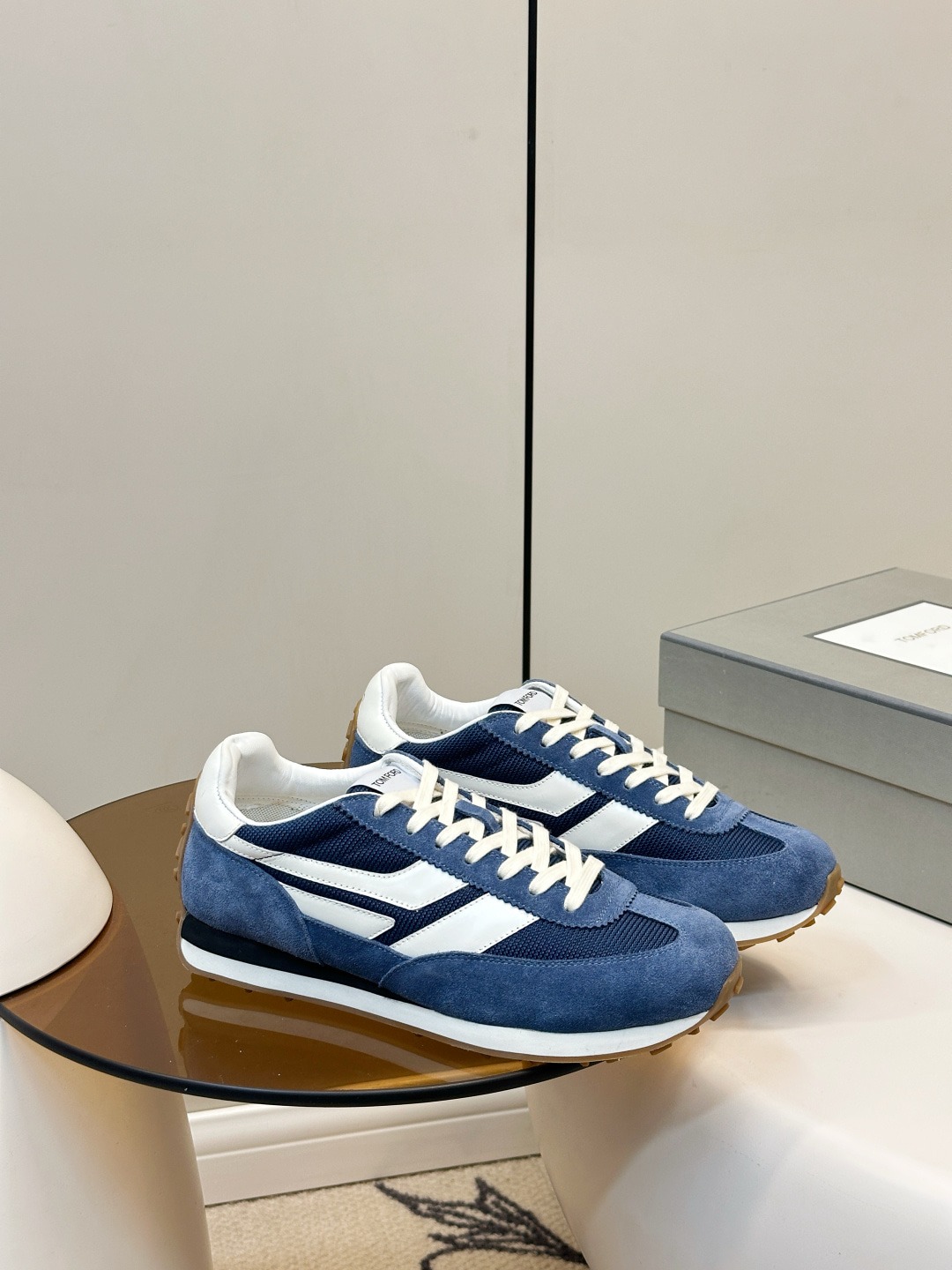 톰보드 스니커즈 아감 슈즈