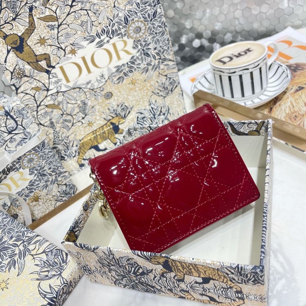 디올 플랩 카드지갑 페이던트 까나쥬 S0178OVRB