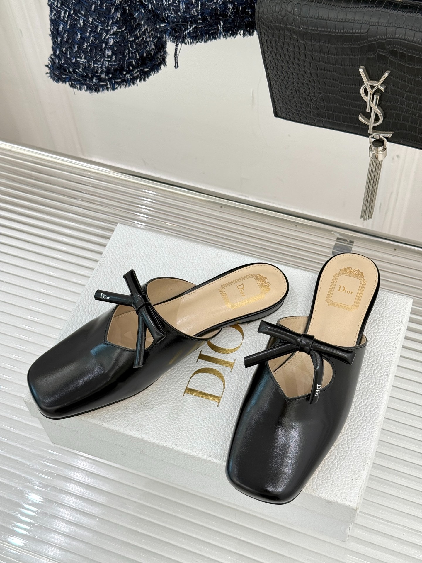 디올 26WF 봄 신상 리본 백팩 세미슬리퍼